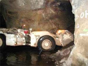 برای مشخص کردن ماده‌ی معدنی در زیرزمین، در مناطقی که وضعیت توپوگرافی، محیط اجازه می‌دهد( محیط‌های کوهستانی ...