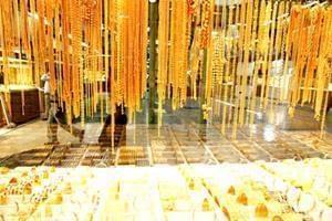 بازار بزرگ طلاي تهران باز شد