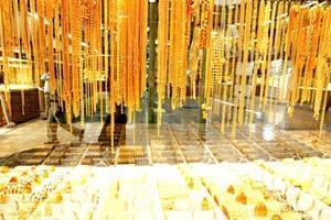 درخواست از طلا فروشان براي بازگشايي مغازه‌ها