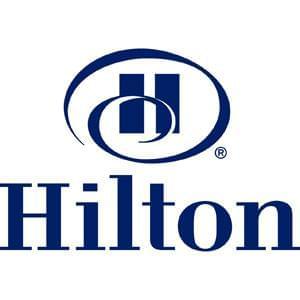 کنراد هيلتون - مدیر مجموعه هتل‌هاي زنجيره‌اي هيلتون