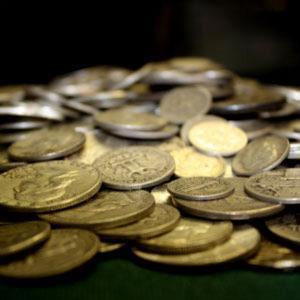 افت شدید فروش سکه طلا و نقره در آمریکا 